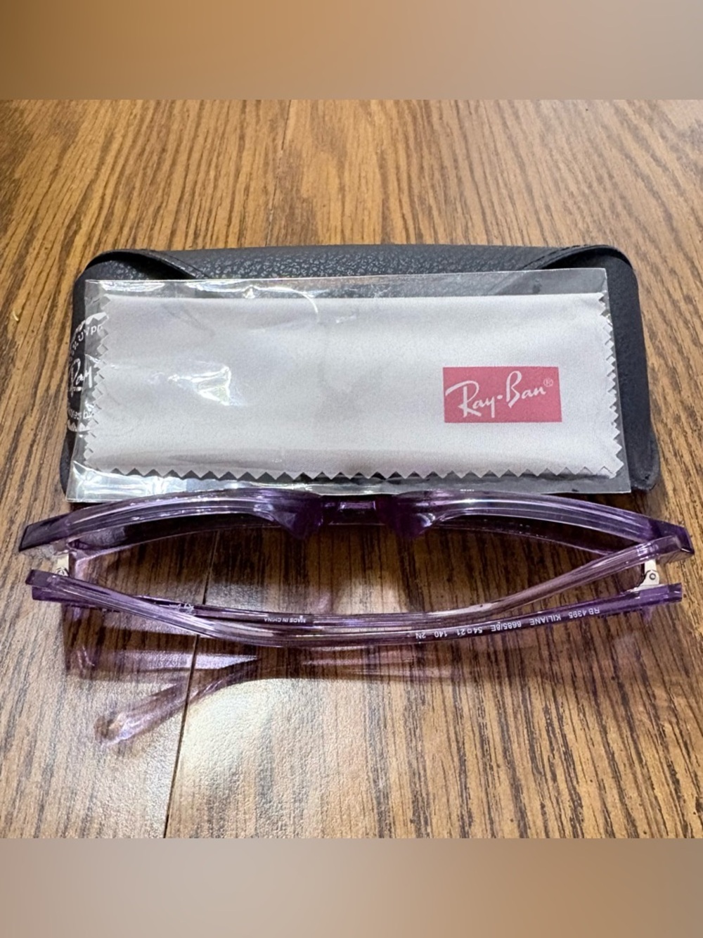 NWOT Ray-Ban Women’s Translucent Purple Rectangle Sunglasses - Picture 2 of 2